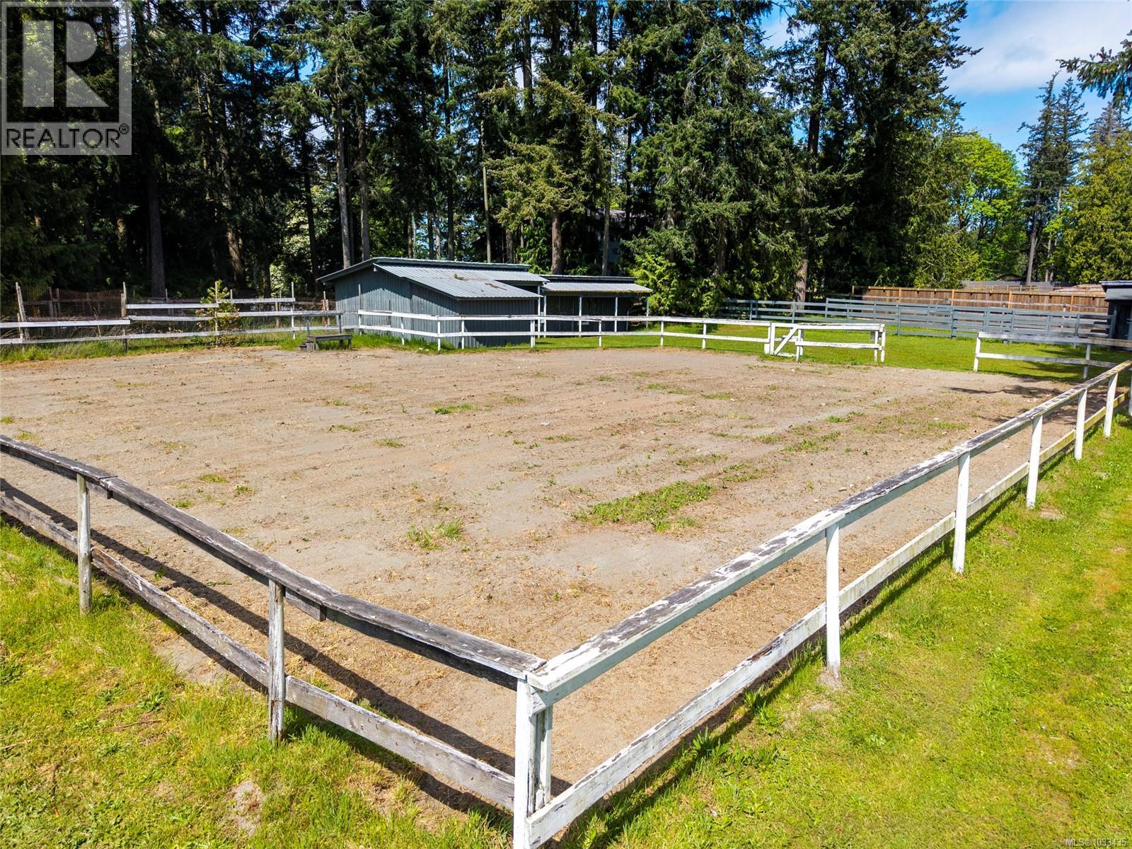 6412 Bryn Rd, Central Saanich, British Columbia  V8M 1X6 - Photo 45 - 1033435