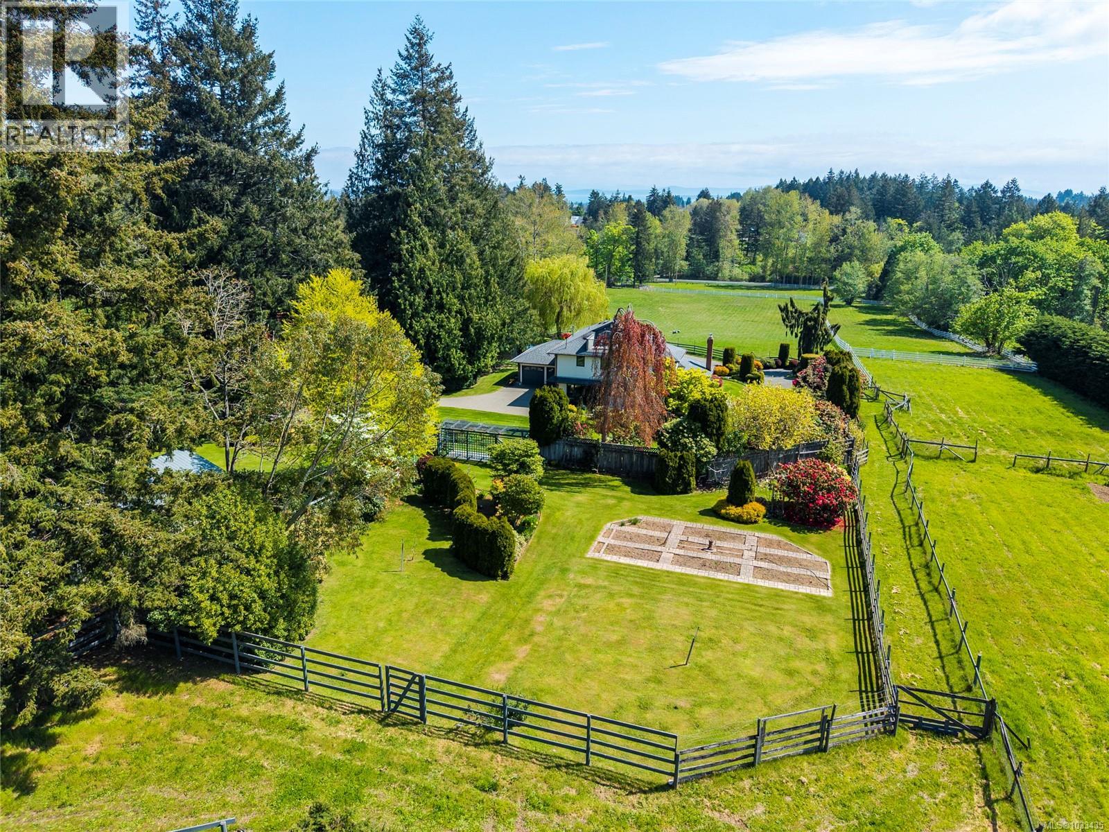 6412 Bryn Rd, Central Saanich, British Columbia  V8M 1X6 - Photo 7 - 1033435