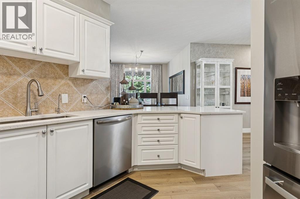 ., 2205 Lake Fraser Green SE, Calgary, Alberta T2J 7H8 - Photo 11 - A2309479