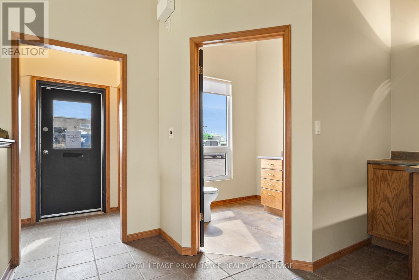 820 Development Drive, Kingston, Ontario  K7M 5V7 - Photo 5 - X13104574
