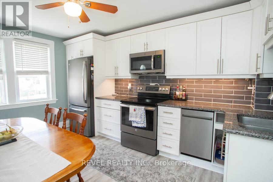 131 Superior Street, Brantford, Ontario  N3S 2L1 - Photo 8 - X13104198