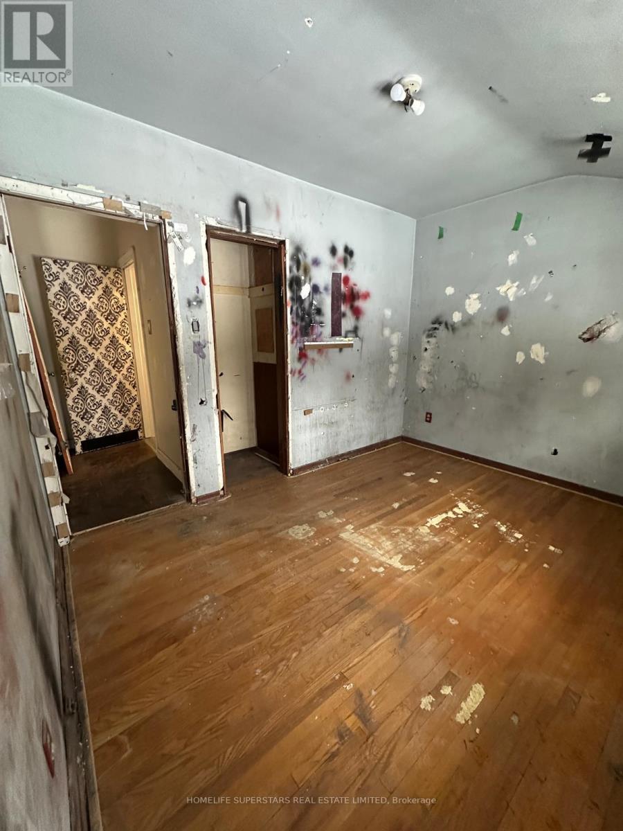 6802 Jill Drive, Niagara Falls, Ontario  L2G 3J2 - Photo 11 - X13104294