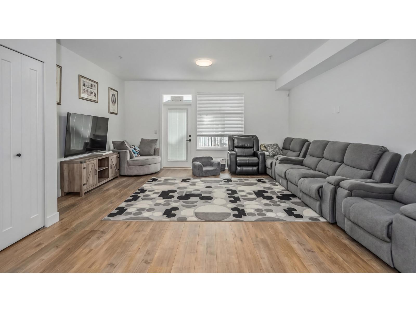 17 21688 52 Avenue, Langley, British Columbia  V2Y 4K9 - Photo 4 - R3115229