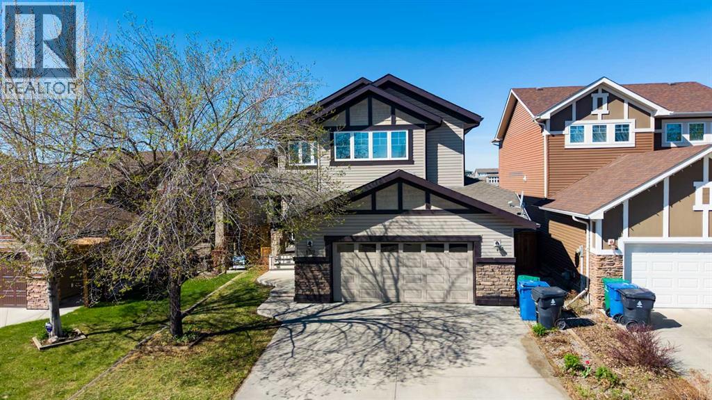 132 Firelight Way W, Lethbridge, Alberta