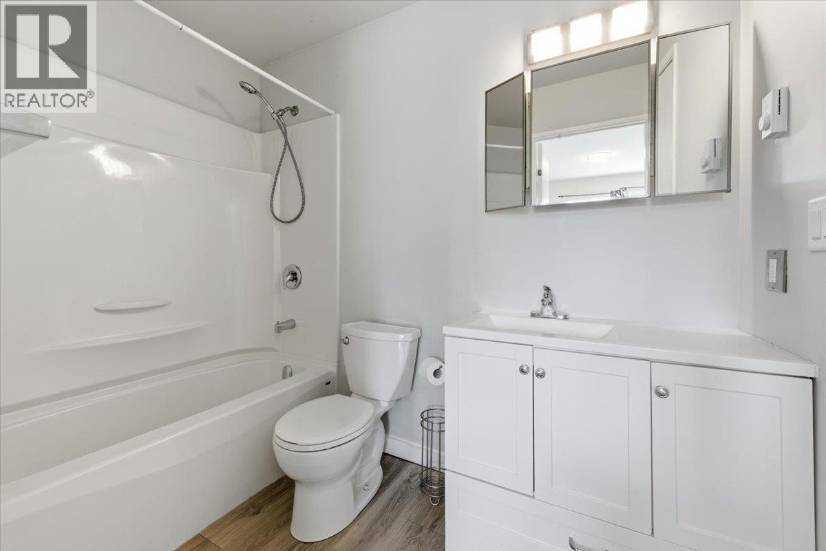 5300 25 Avenue Unit# 4, Vernon, British Columbia  V1T 6R4 - Photo 23 - 10376055
