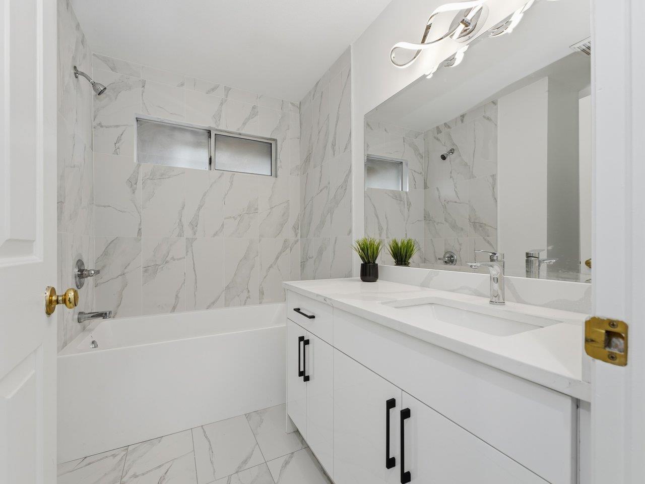 12201 Northpark Crescent, Surrey, British Columbia  V3X 2B2 - Photo 23 - R3121435