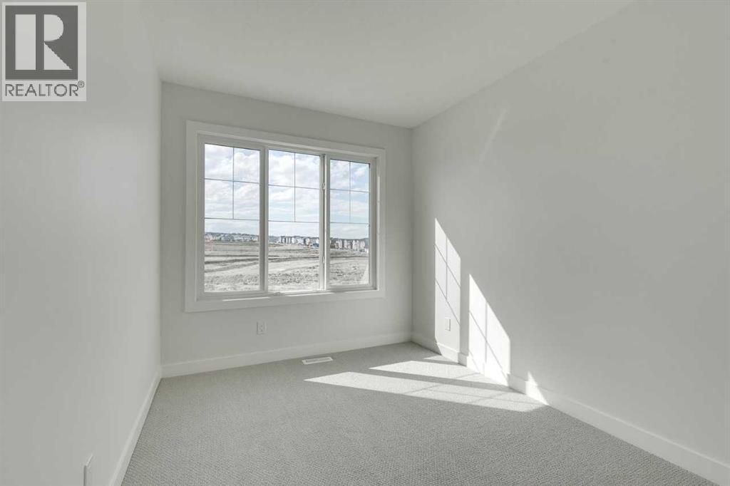 182 Lanark Gate SE, Airdrie, Alberta  T4A 3R7 - Photo 9 - A2309551