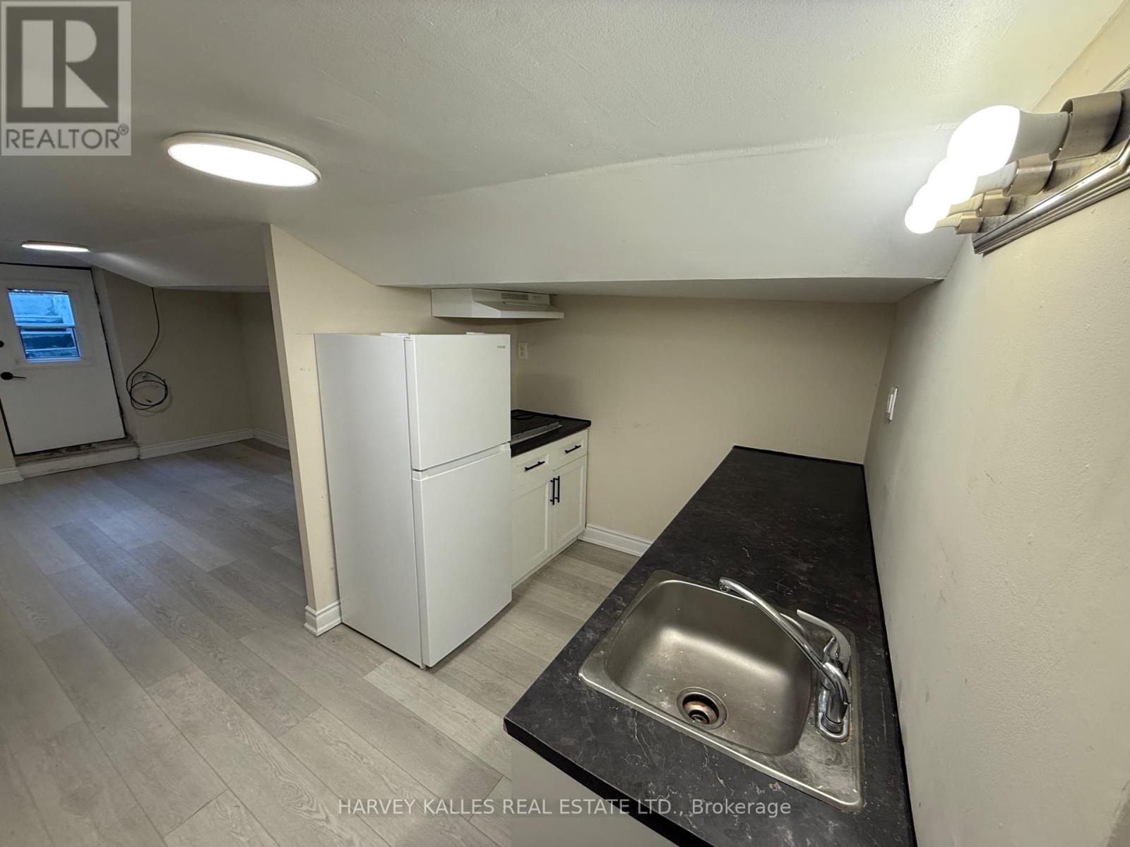 1378 Bathurst Street, Toronto, Ontario  M5R 3J1 - Photo 18 - C13048134