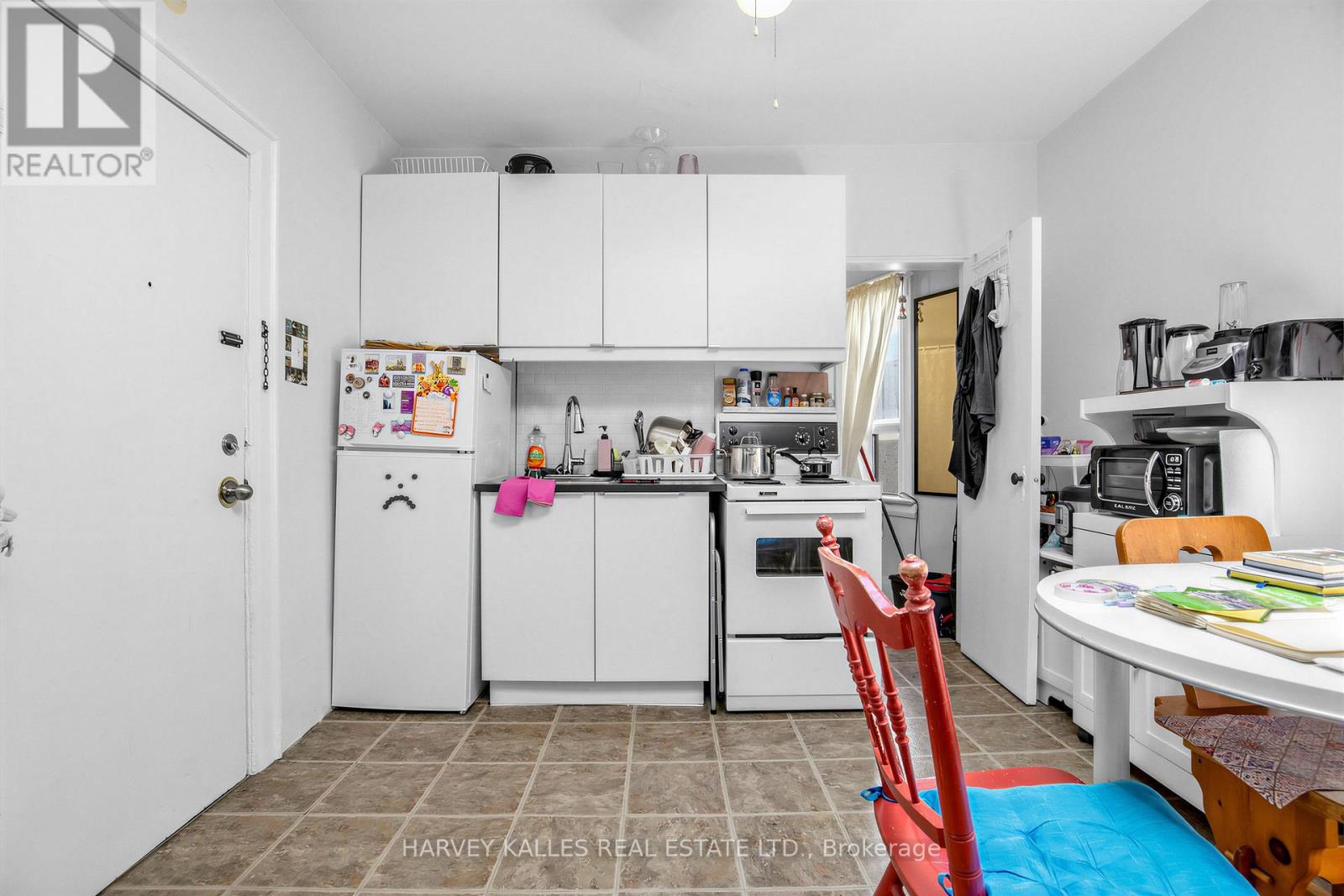 1378 Bathurst Street, Toronto, Ontario  M5R 3J1 - Photo 5 - C13048134