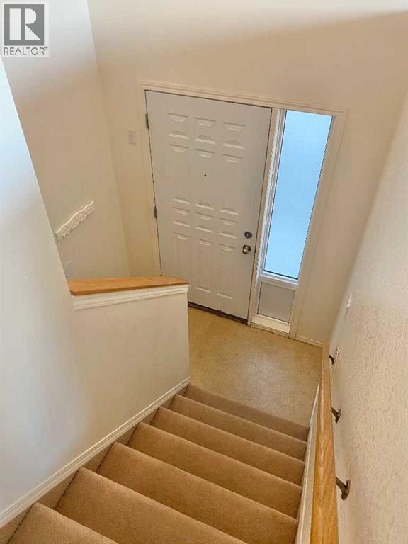 3, 15 Highlands Place W, Lethbridge, Alberta  T1J 4X8 - Photo 7 - A2309552
