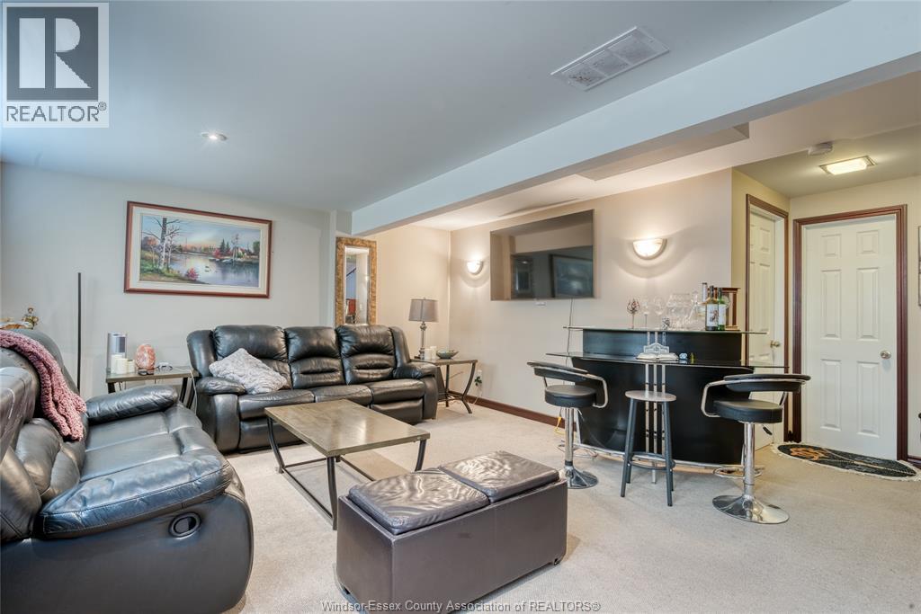 3185 Askin, Windsor, Ontario  N9E 3J4 - Photo 14 - 26010281