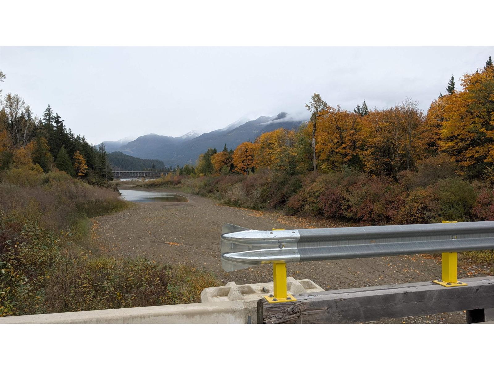 20600 Landstrom Road, Hope, Hope, British Columbia  V0X 1L3 - Photo 13 - R3119219