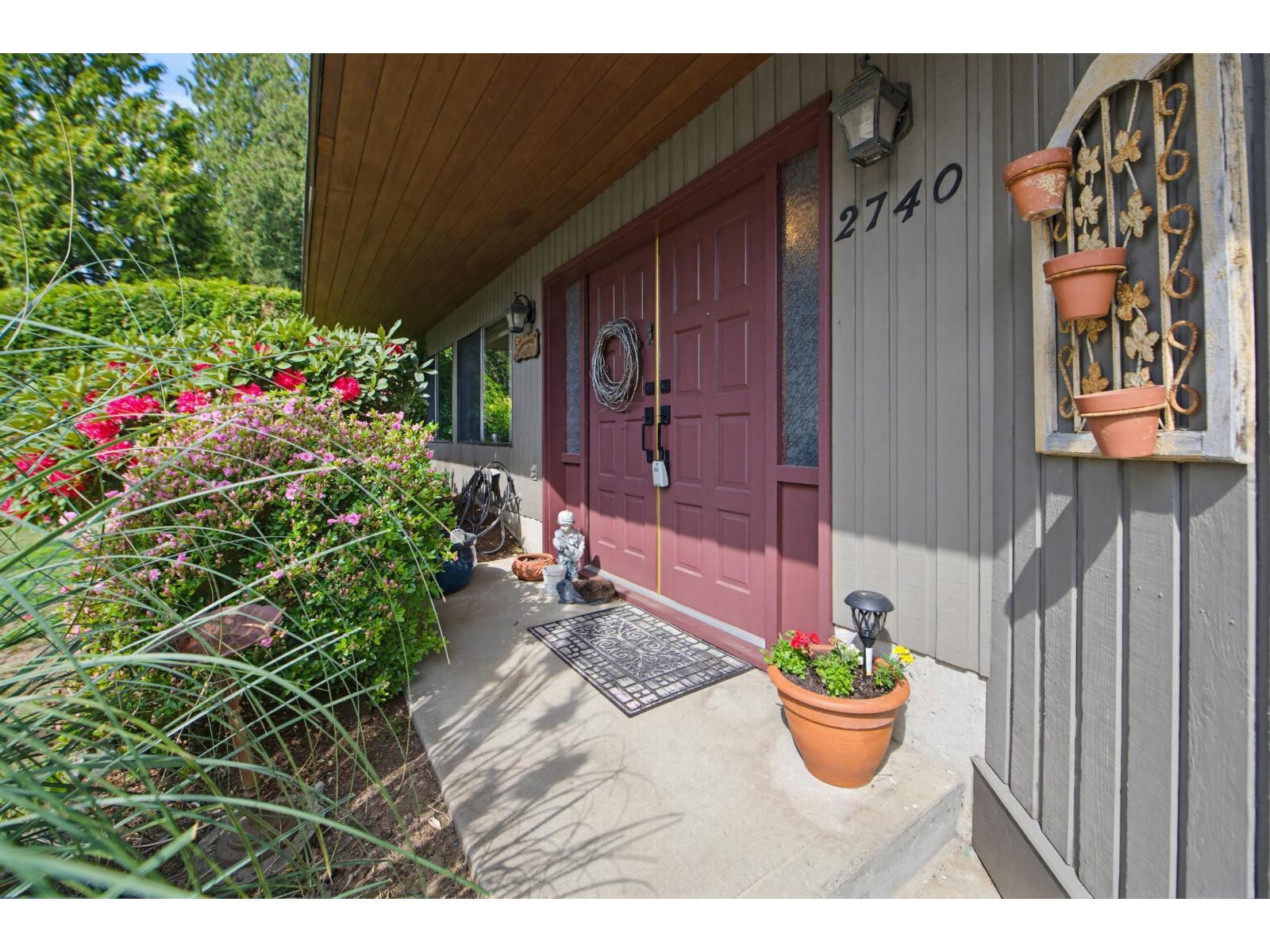 2740 Marble Hill Drive, Abbotsford, British Columbia  V3G 1C3 - Photo 4 - R3121025