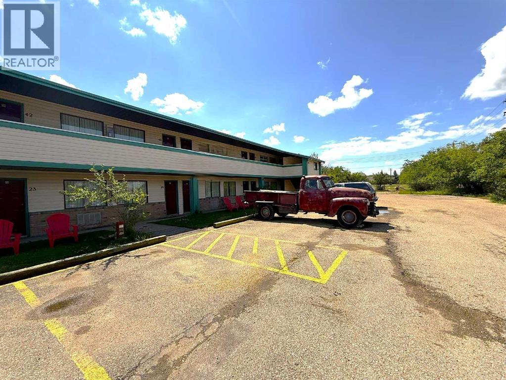 703 9 Highway S, Drumheller, Alberta  T0J 0Y6 - Photo 5 - A2301986