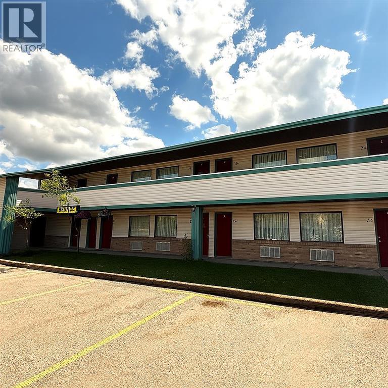 703 9 Highway S, Drumheller, Alberta  T0J 0Y6 - Photo 4 - A2301986