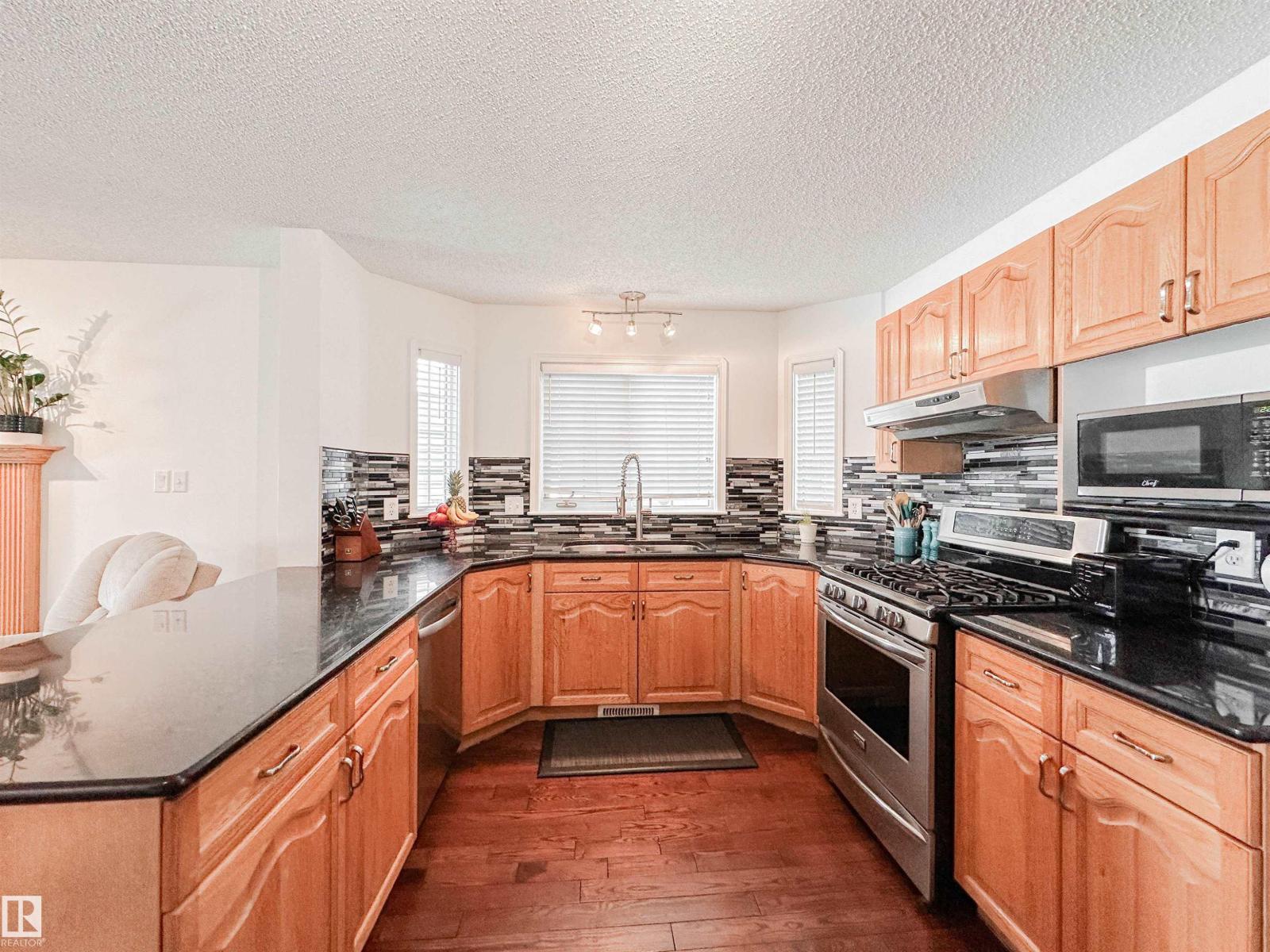 10020 97 Av Nw, Edmonton, Alberta  T5K 0B1 - Photo 16 - E4486658