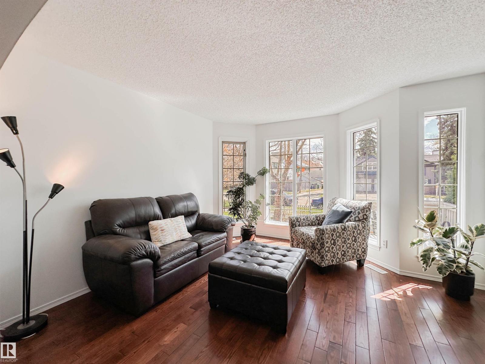 10020 97 Av Nw, Edmonton, Alberta  T5K 0B1 - Photo 8 - E4486658