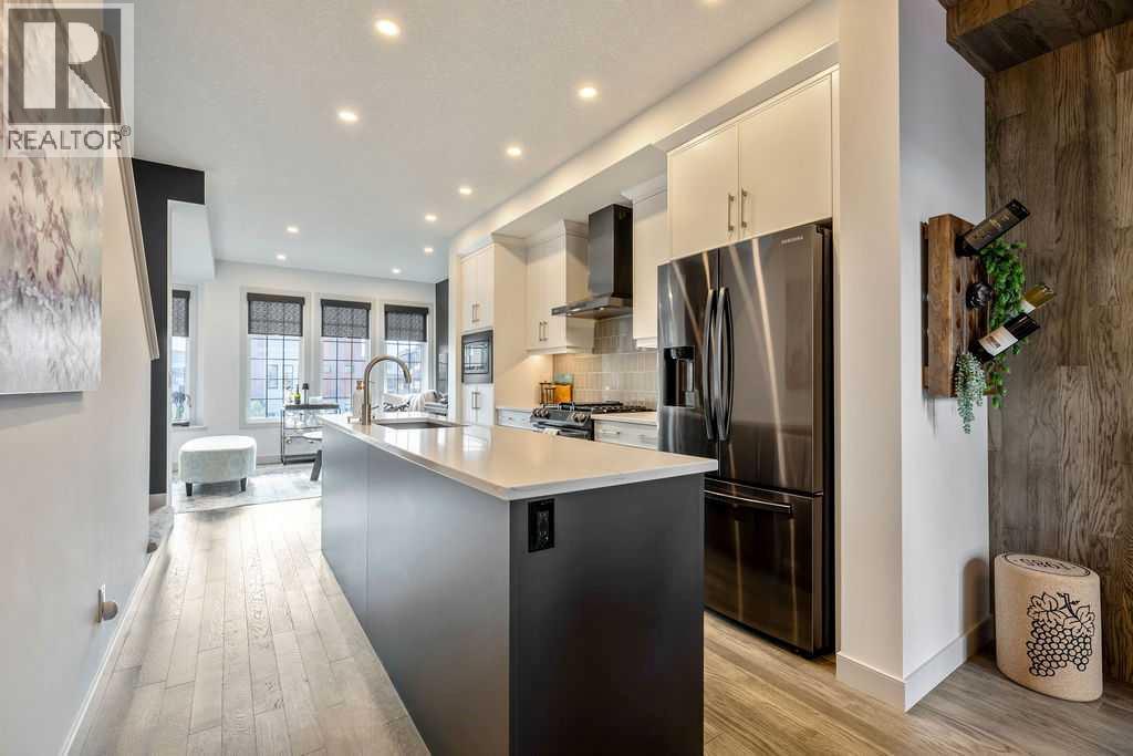 102, 81 Greenbriar Place Nw, Calgary, Alberta  T3B 6J1 - Photo 10 - A2305982
