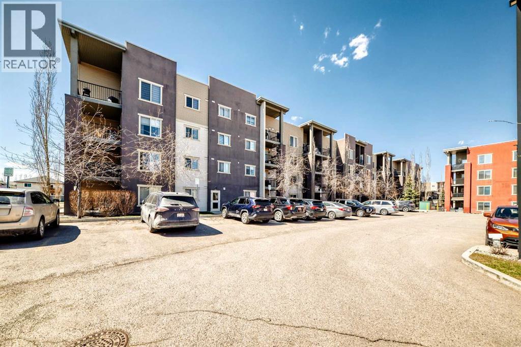 4304, 403 Mackenzie Way SW, Airdrie, Alberta  T4B 3V7 - Photo 2 - A2306542