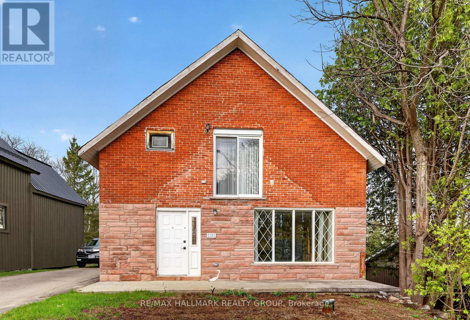 30 Findlay Street, Mcnab/braeside, Ontario  K0A 1G0 - Photo 1 - X13104602