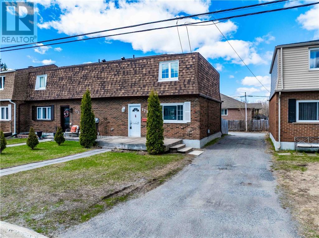 177 Metcalfe Avenue, Garson, Ontario  P3L 1L2 - Photo 2 - 2127502