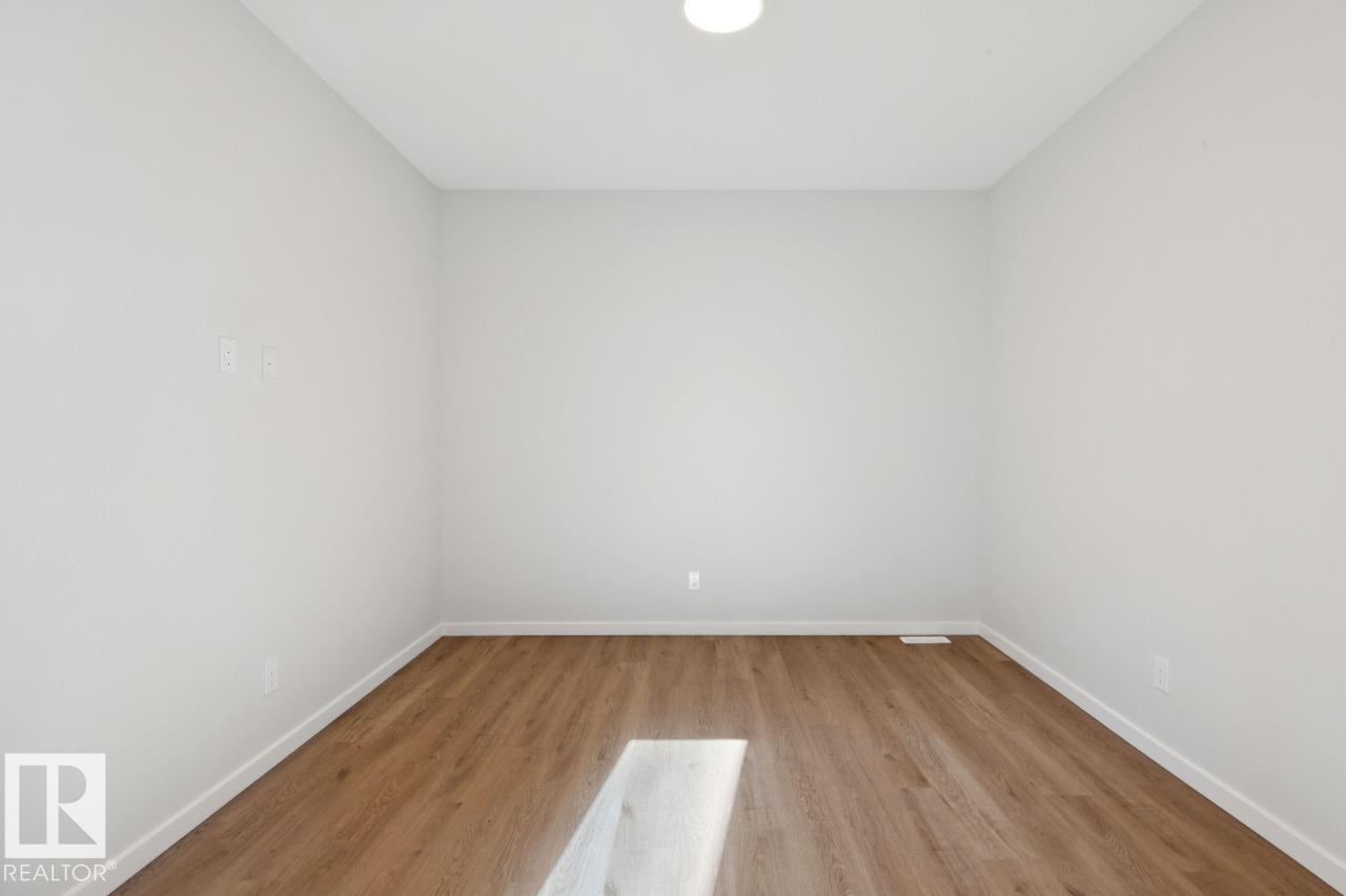 11 Cloutier, St. Albert, Alberta  T8N 0R6 - Photo 6 - E4468536