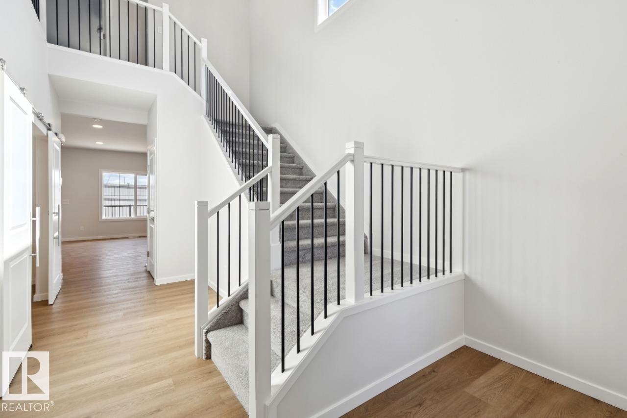 11 Cloutier, St. Albert, Alberta  T8N 0R6 - Photo 4 - E4468536