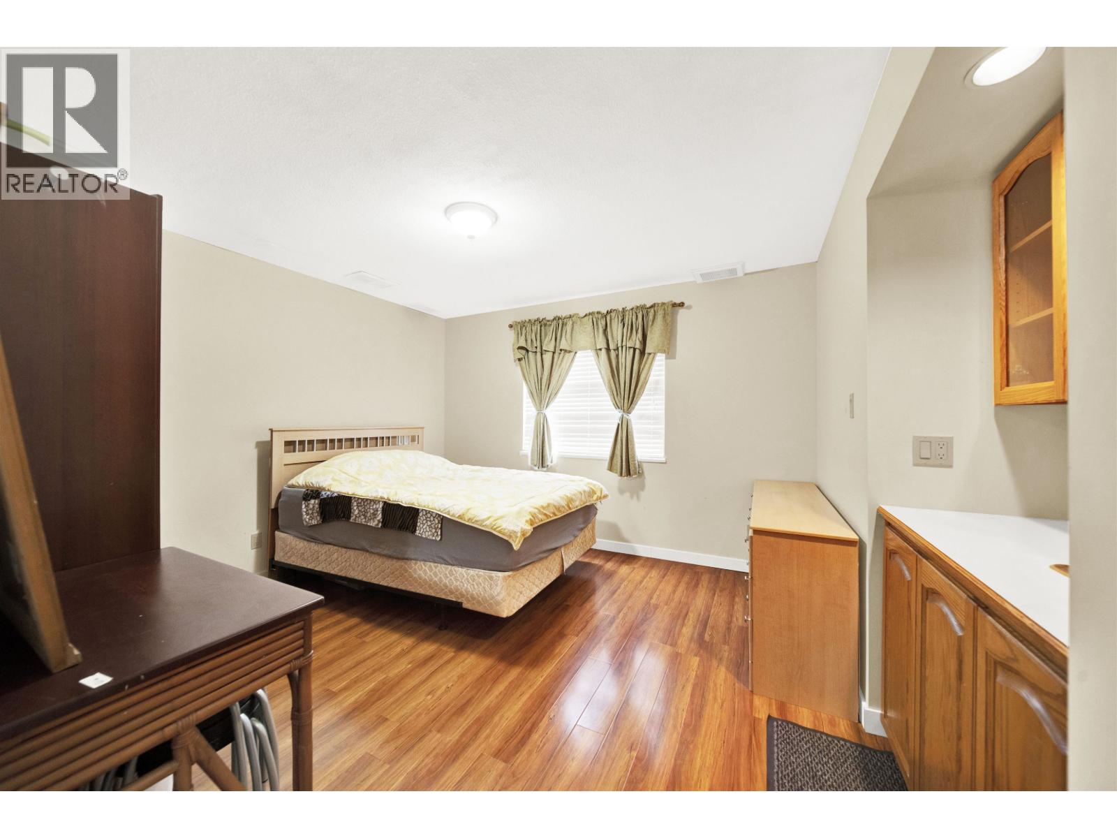 5451 Mytko     Richmond    Bc Crescent, Richmond, British Columbia  V7E 6J1 - Photo 15 - R3120944