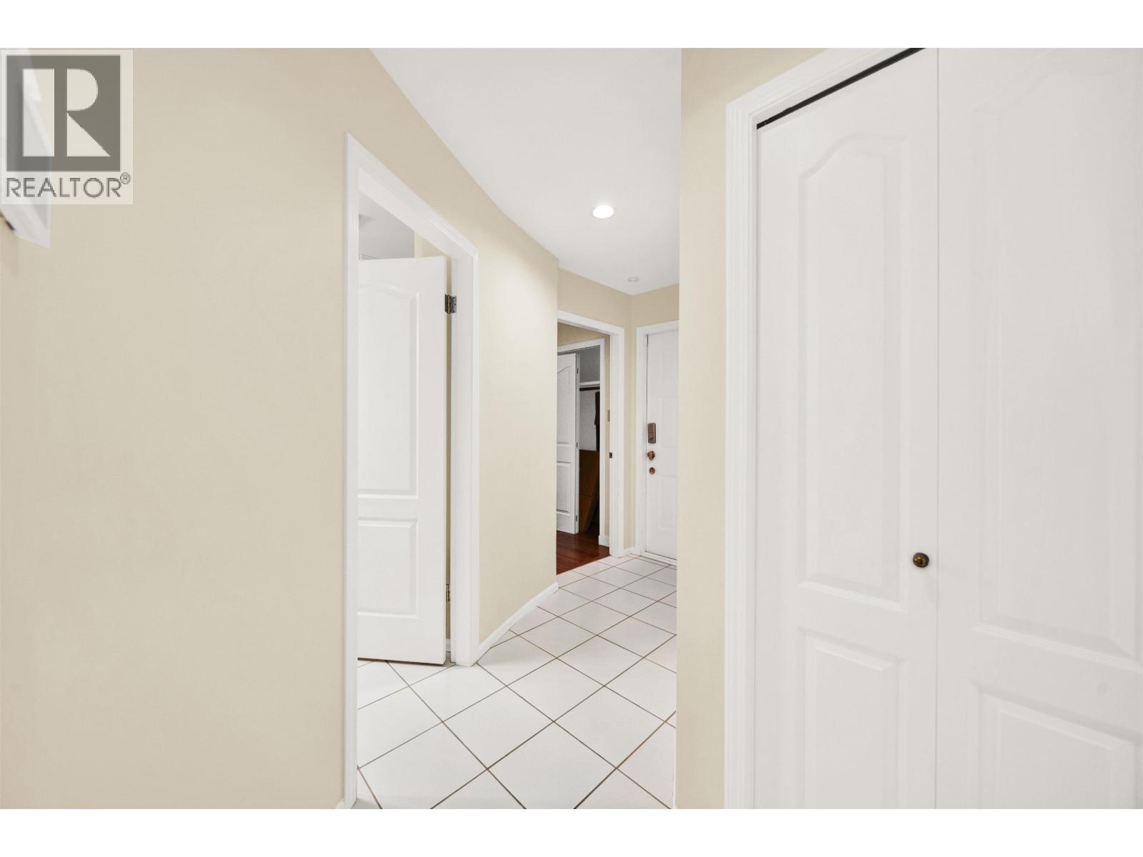 5451 Mytko     Richmond    Bc Crescent, Richmond, British Columbia  V7E 6J1 - Photo 33 - R3120944