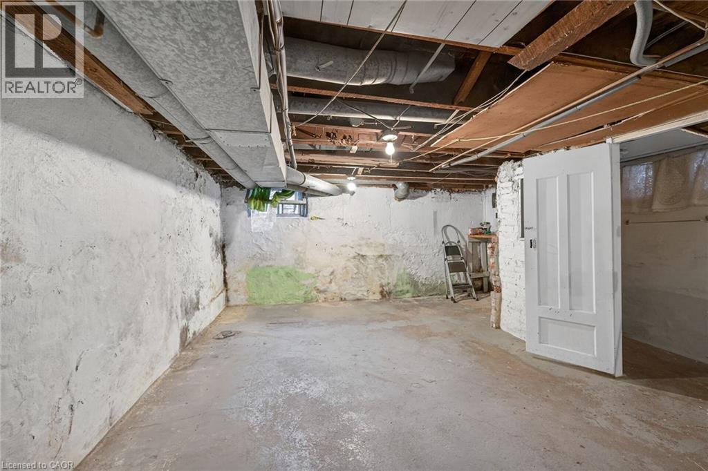 35 Garfield Avenue N, Hamilton, Ontario  L8M 2R5 - Photo 43 - 40828333