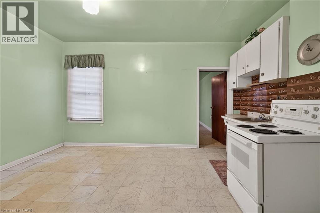 35 Garfield Avenue N, Hamilton, Ontario  L8M 2R5 - Photo 17 - 40828333