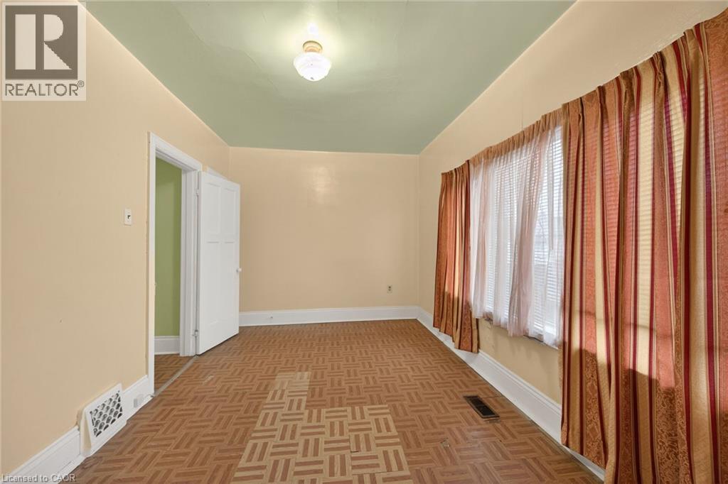 35 Garfield Avenue N, Hamilton, Ontario  L8M 2R5 - Photo 25 - 40828333