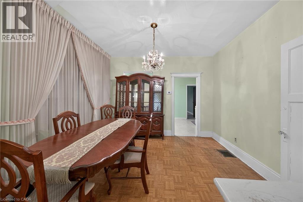 35 Garfield Avenue N, Hamilton, Ontario  L8M 2R5 - Photo 13 - 40828333
