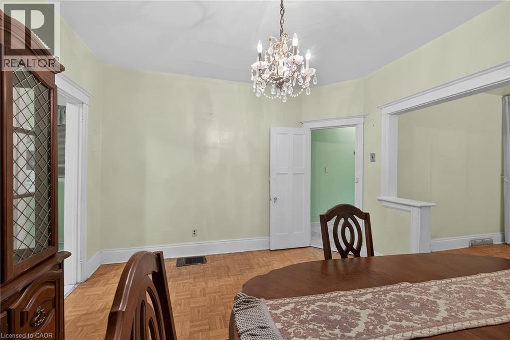 35 Garfield Avenue N, Hamilton, Ontario  L8M 2R5 - Photo 11 - 40828333