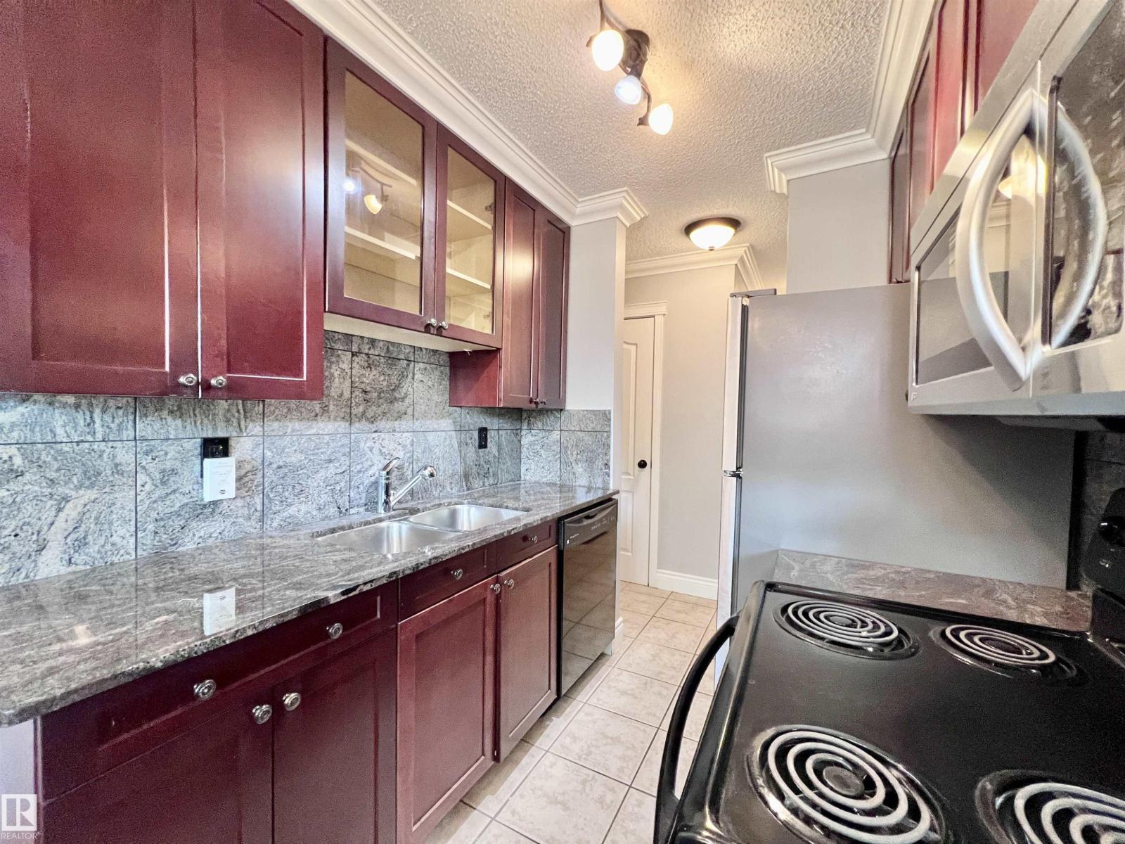 #103 10225 117 St Nw, Edmonton, Alberta  T5K 1X7 - Photo 9 - E4486669