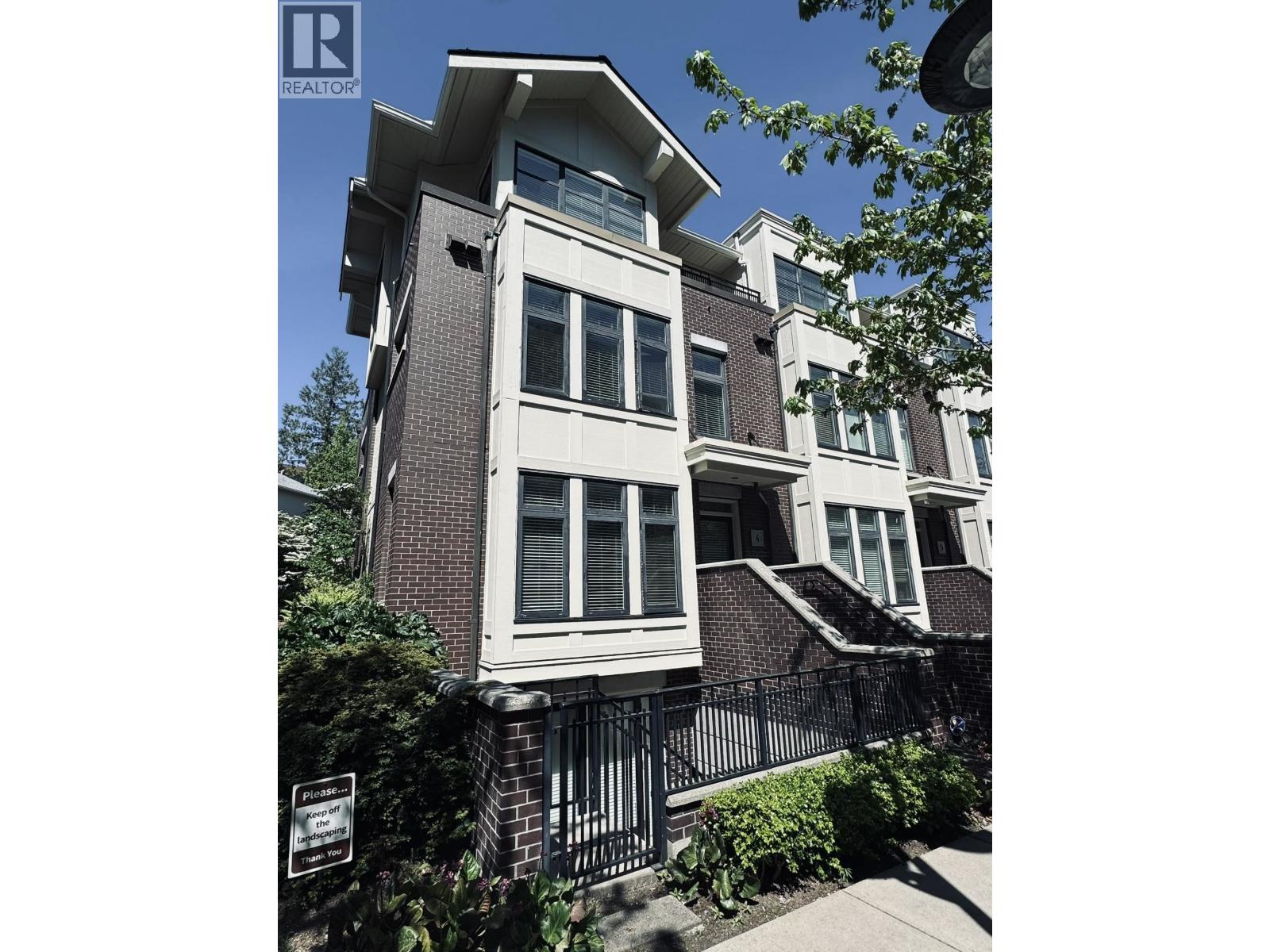 4 5879 Gray Ave, Vancouver, British Columbia  V6S 0A9 - Photo 2 - R3119360