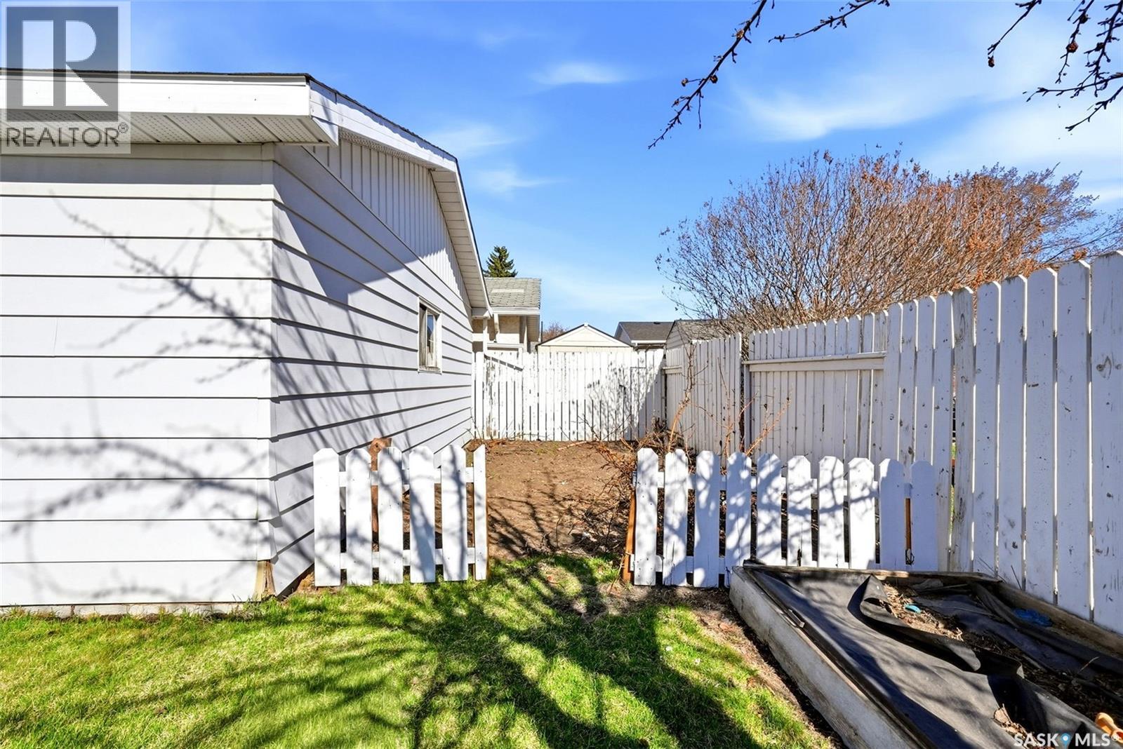 158 Trifunov Crescent, Regina, Saskatchewan  S4R 7C9 - Photo 31 - SK035441