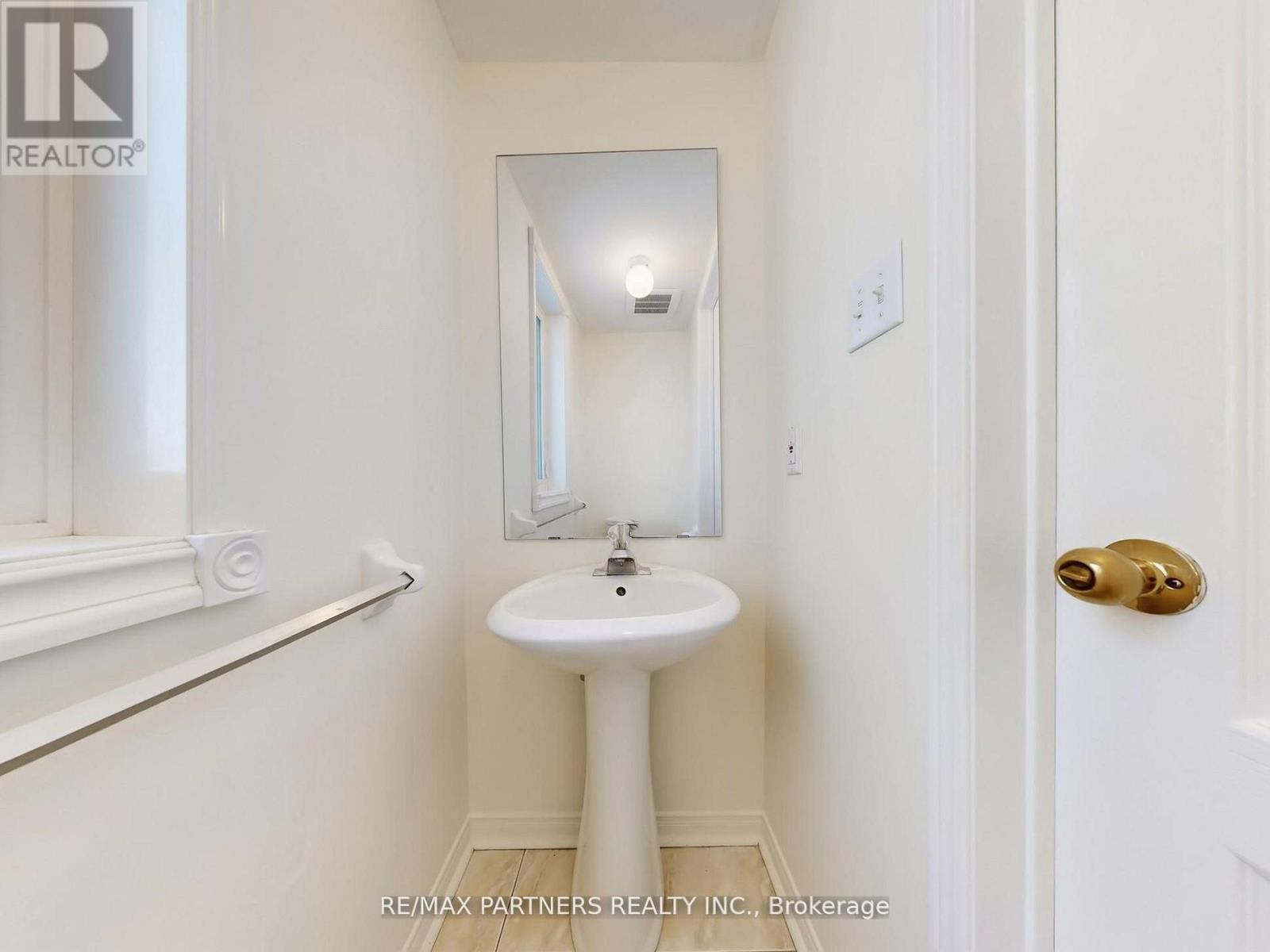27 - 50 Rubin Street, Richmond Hill (Doncrest), Ontario  L4B 3L5 - Photo 11 - N13104468