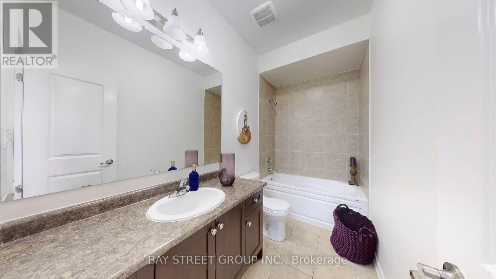 49 Hopewell Street, Vaughan, Ontario  L4H 3Y1 - Photo 18 - N13104476