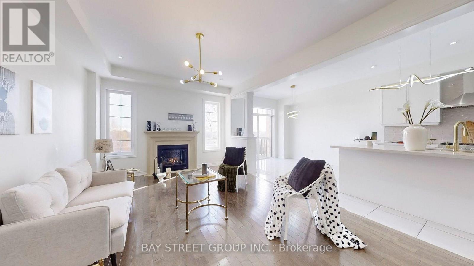 49 Hopewell Street, Vaughan, Ontario  L4H 3Y1 - Photo 3 - N13104476