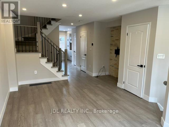759 Cornell Rouge Boulevard, Markham, Ontario  L6B 0K2 - Photo 2 - N13104508