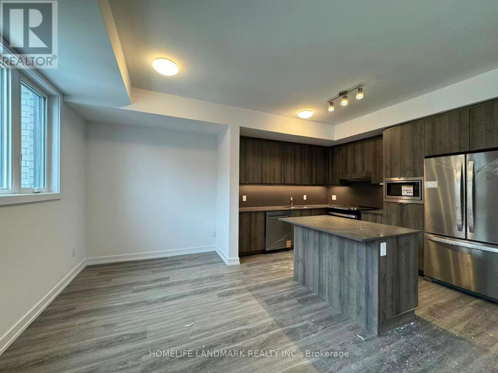 15 Kerns Lane, Richmond Hill, Ontario L4E 1M1 - Photo 3 - N13104614