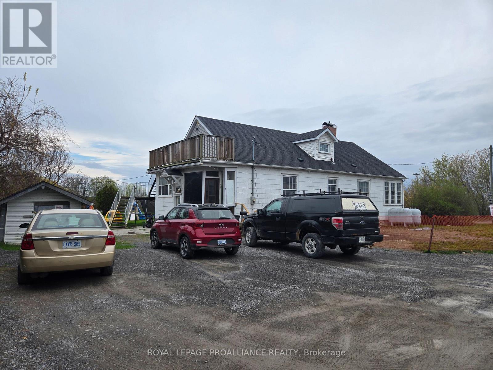 323 Dundas Street E, Quinte West, Ontario  K8V 5W5 - Photo 9 - X13092792
