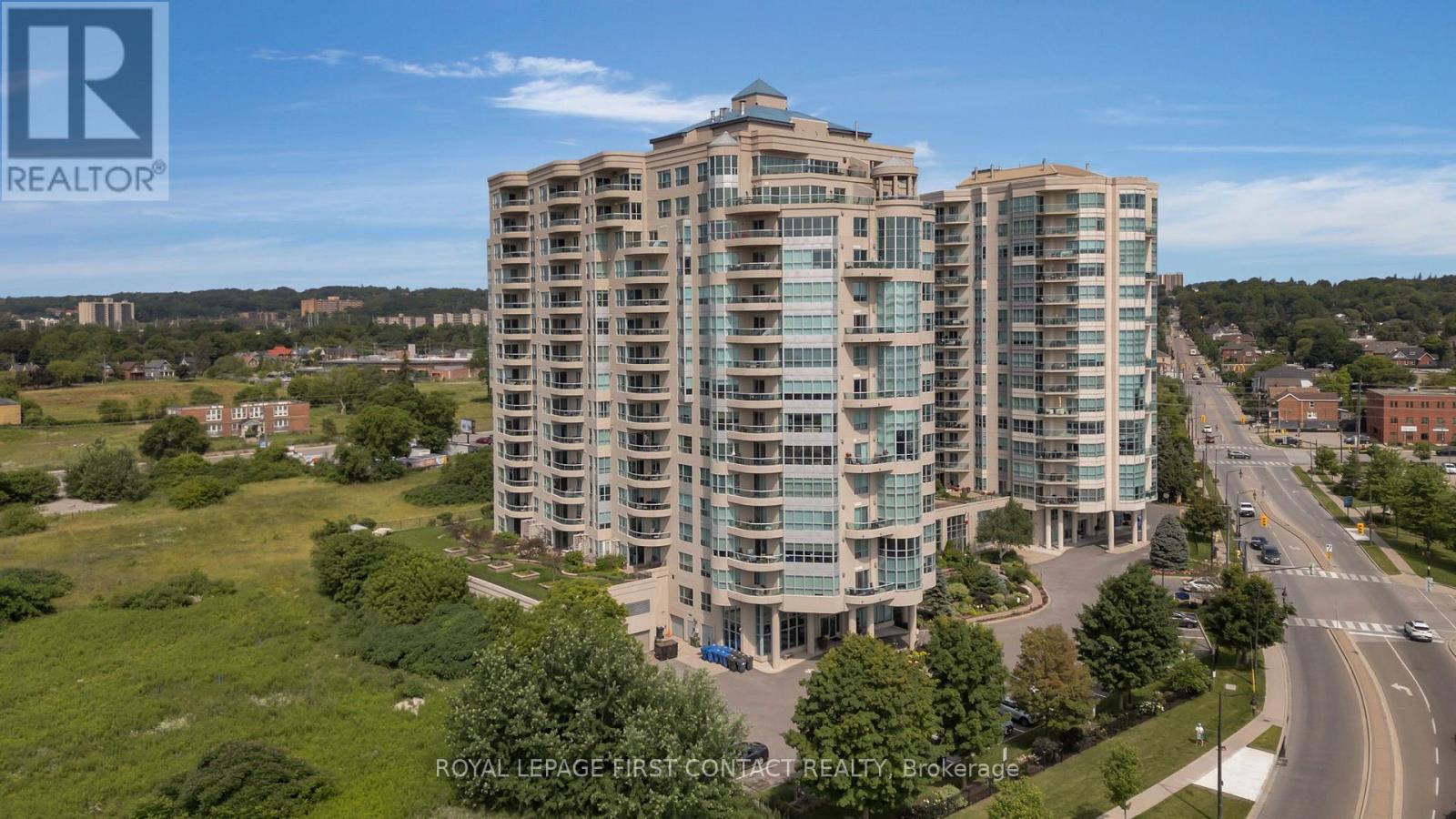 1407 - 6 Toronto Street, Barrie (City Centre), Ontario  L4N 9R2 - Photo 1 - S13104512