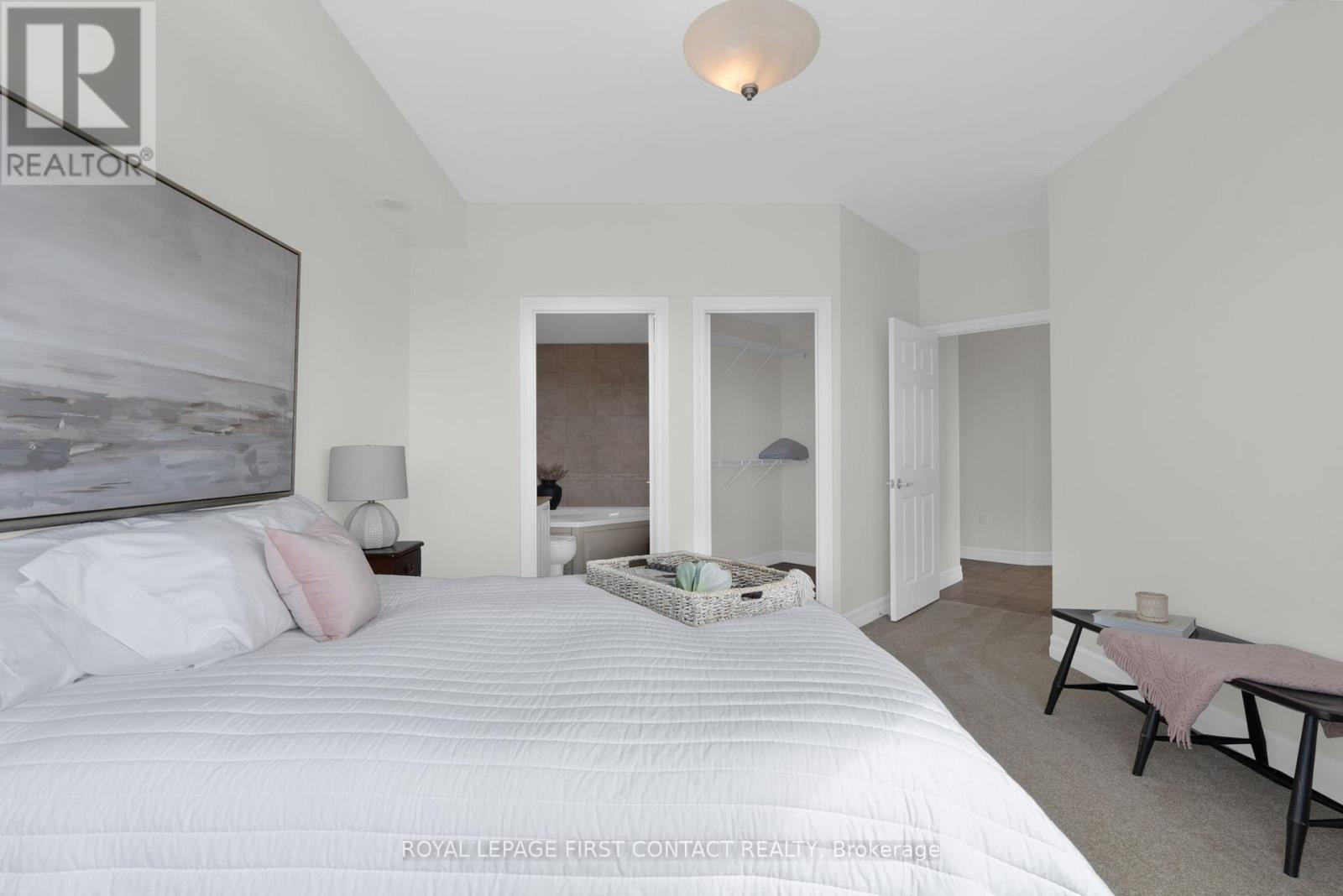 1407 - 6 Toronto Street, Barrie (City Centre), Ontario  L4N 9R2 - Photo 27 - S13104512