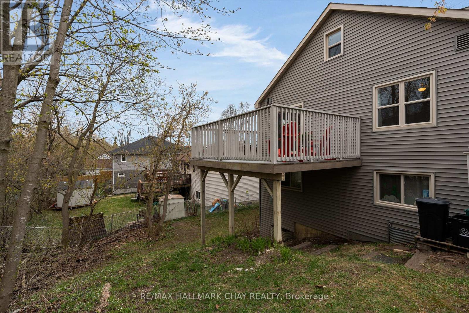 296 Barrie Road, Orillia, Ontario  L3V 2R7 - Photo 18 - S13104616