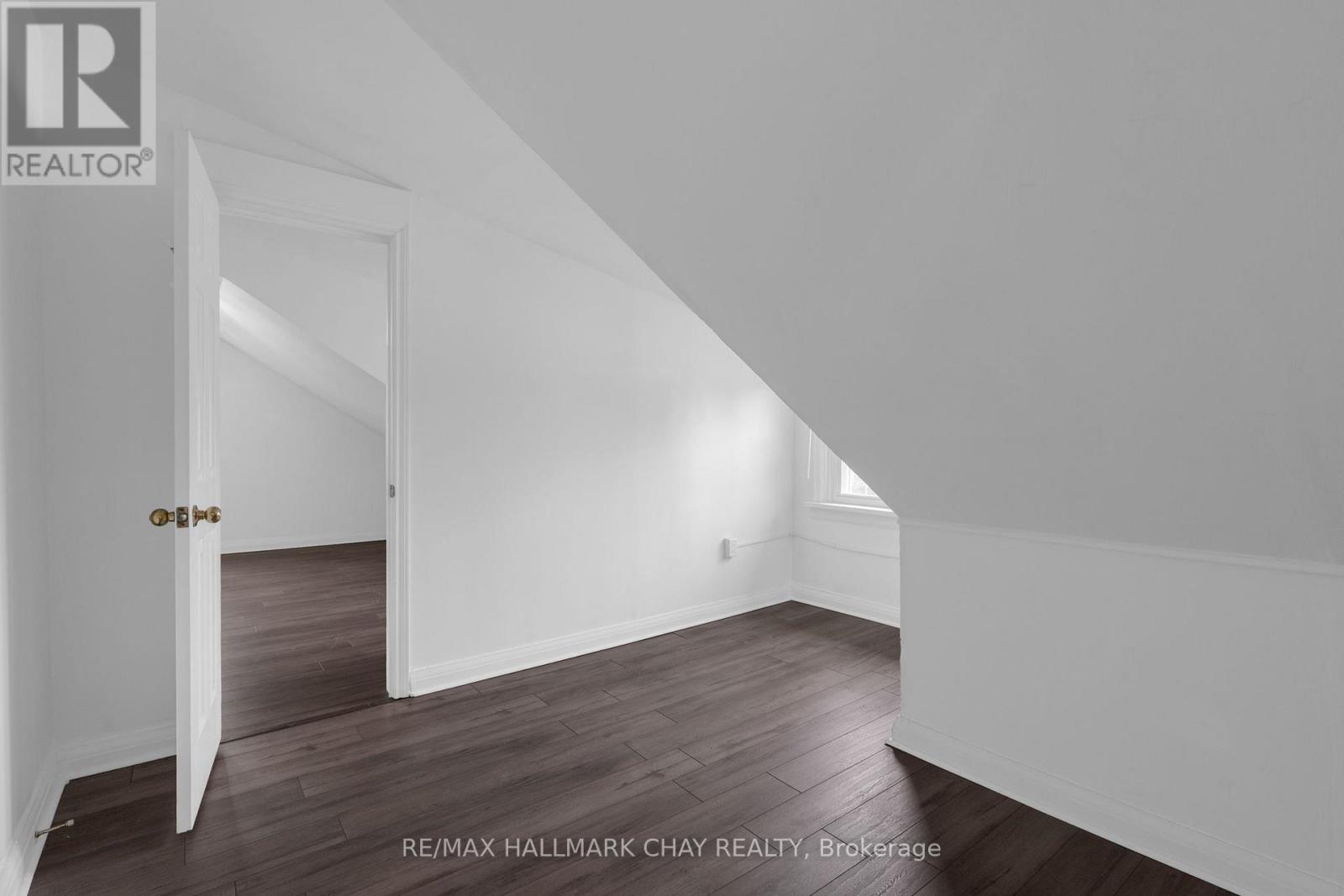 296 Barrie Road, Orillia, Ontario  L3V 2R7 - Photo 26 - S13104616