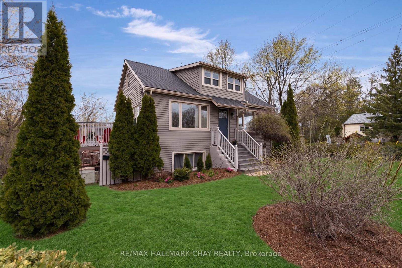 296 Barrie Road, Orillia, Ontario  L3V 2R7 - Photo 3 - S13104616