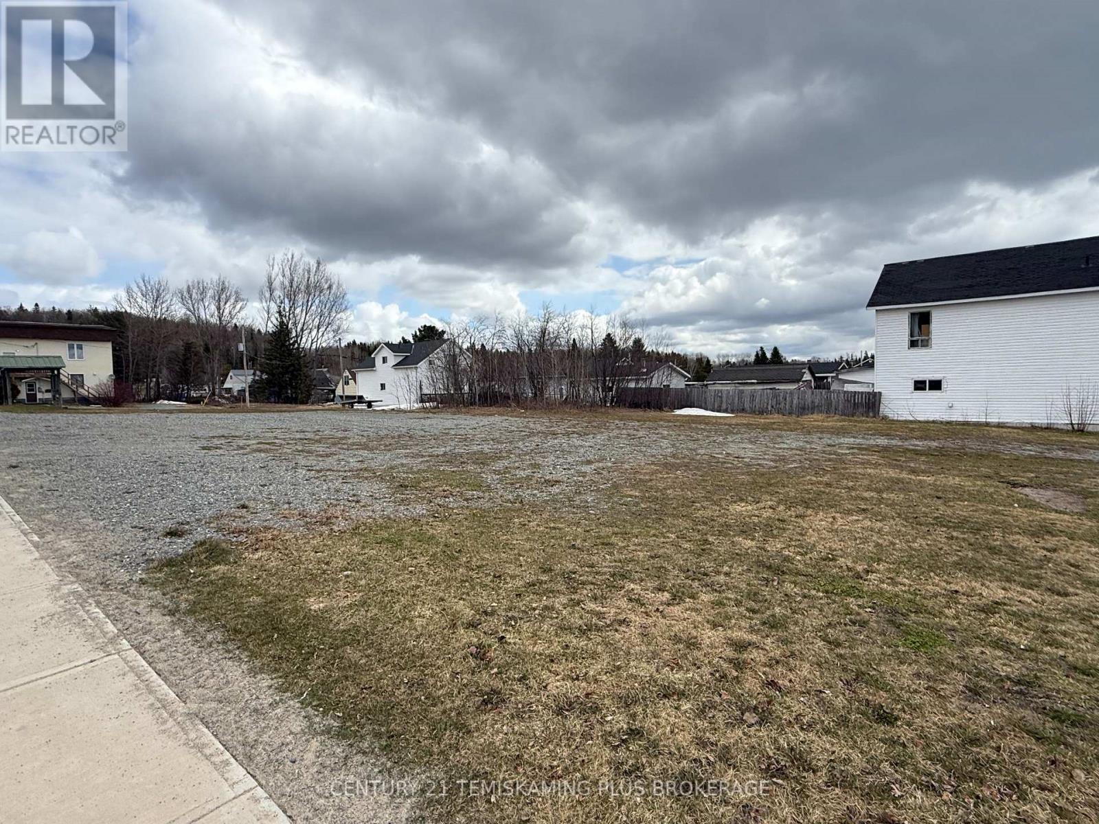 Lt 215 & 217 Godfrey Street, Kirkland Lake, Ontario  P0K 1L0 - Photo 6 - T13104850