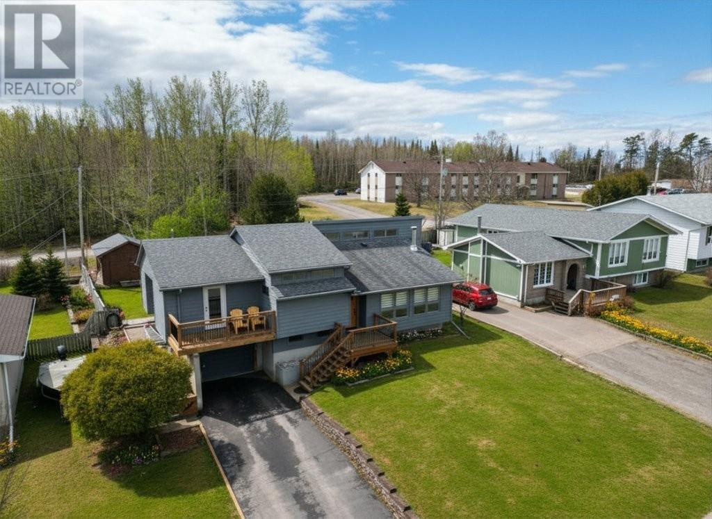 6 Timbergrove Court, Terrace Bay, Ontario  P0T 2W0 - Photo 3 - TB2600946